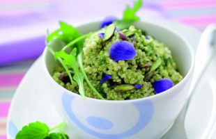 Quinoa with Arugula and Pistachios Pesto with Violets