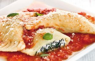 Ravioli di Patate e Barba di Frate in Salsa di Pomodoro